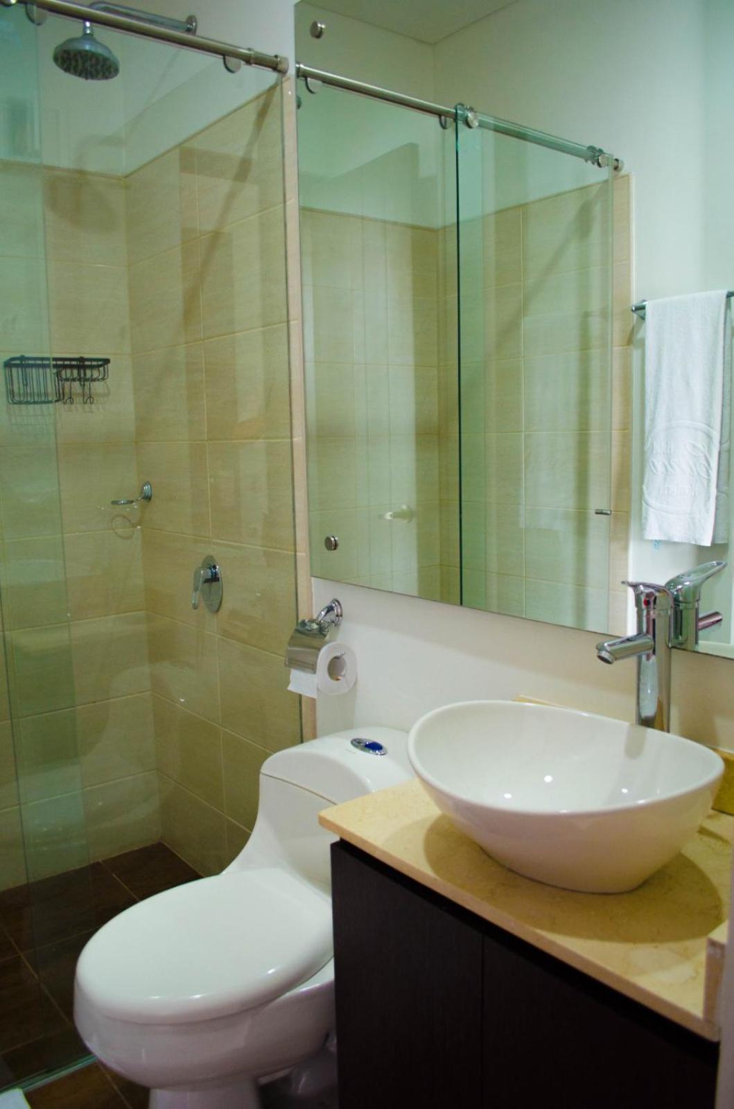 Hotel Cinco มอนเตริอา ภายนอก รูปภาพ